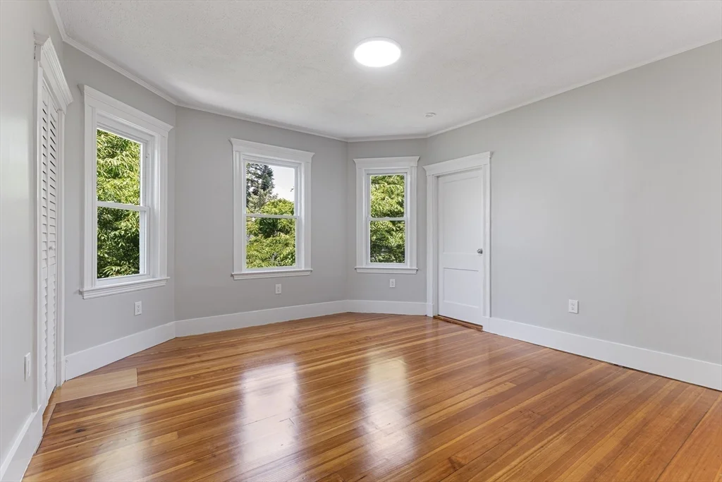 3 bed, 2 bath apartment for rent at 64 Bakersfield Unit 3, Dorchester — photo 7 of 20