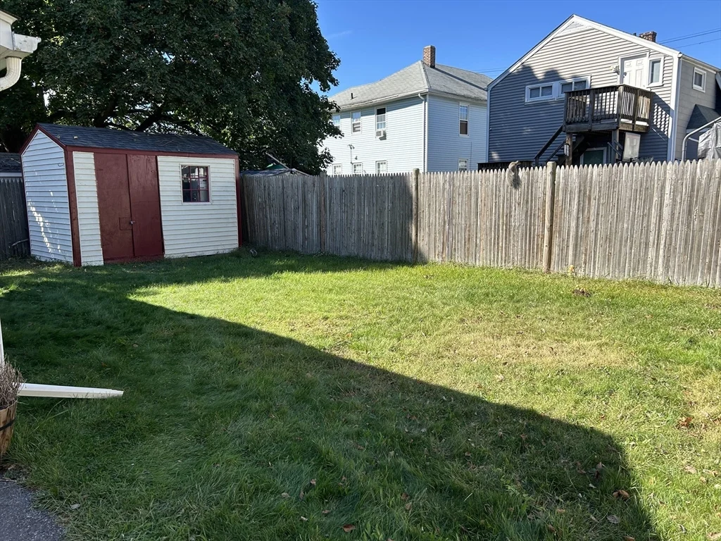 3 bed, 1 bath apartment for rent at 64 Bassett St, Pawtucket — photo 15 of 16