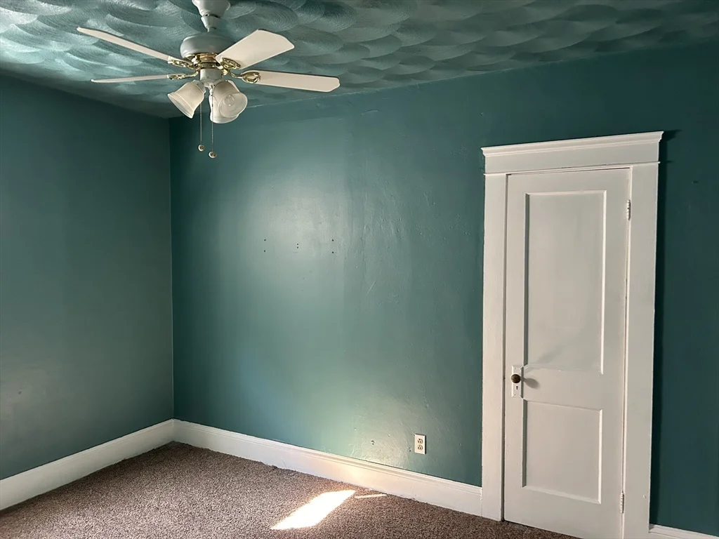 3 bed, 1 bath apartment for rent at 64 Bassett St, Pawtucket — photo 10 of 16