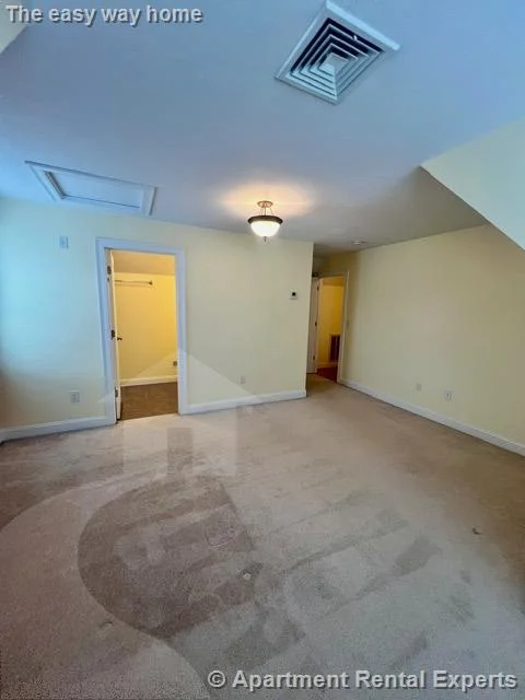 3 bed, 2 bath apartment for rent at 64 Bow St Unit 1, Magoun Square — photo 17 of 24