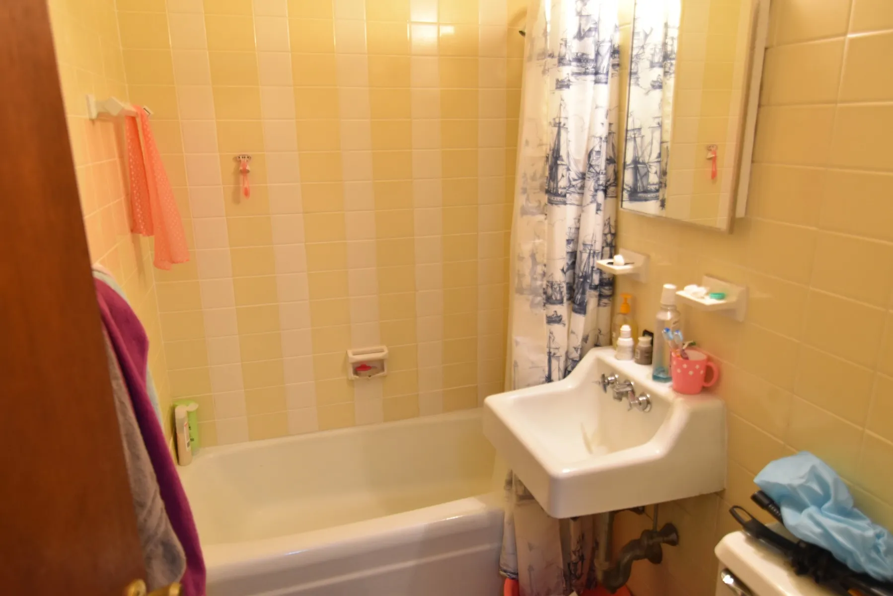 Studio bed, 1 bath apartment for rent at 64 Brighton Ave Unit 112, Allston — photo 4 of 7