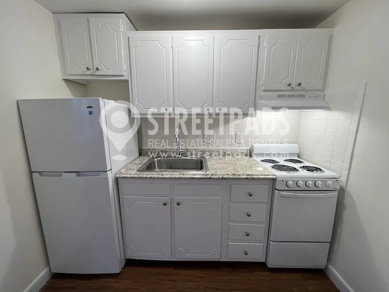 1 bed, 1 bath apartment for rent at 64 Brighton Ave Unit 208, Brighton — photo 3 of 30