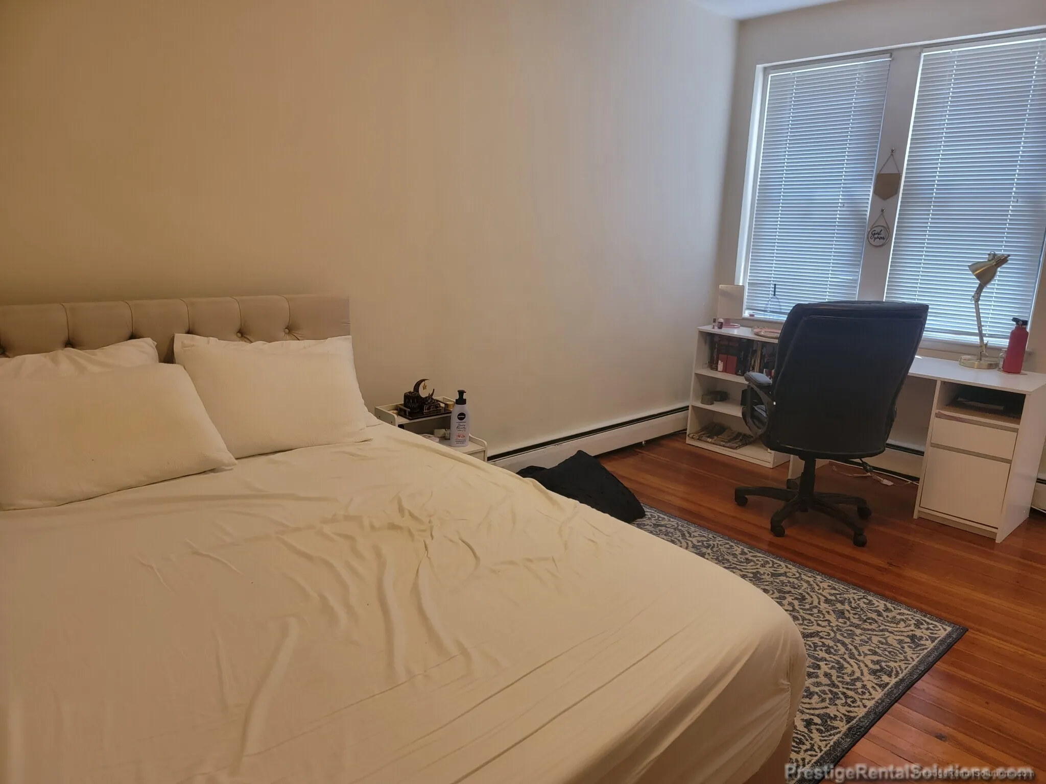Studio bed, 1 bath apartment for rent at 64 Brighton Ave Unit 212, Brighton — photo 2 of 7