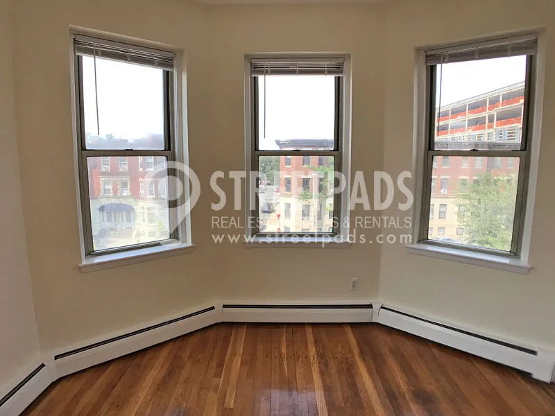 1 bed, 1 bath apartment for rent at 64 Brighton Ave Unit 304, Brighton — photo 3 of 26
