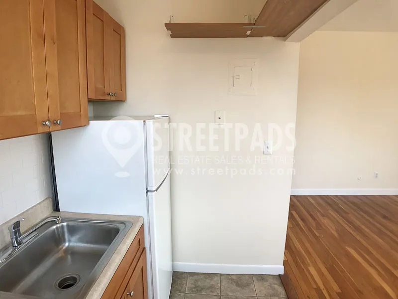 1 bed, 1 bath apartment for rent at 64 Brighton Ave Unit 304, Brighton — photo 7 of 26