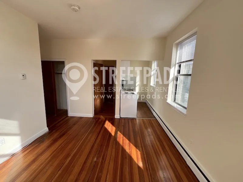 1 bed, 1 bath apartment for rent at 64 Brighton Ave Unit 309, Brighton — photo 6 of 23