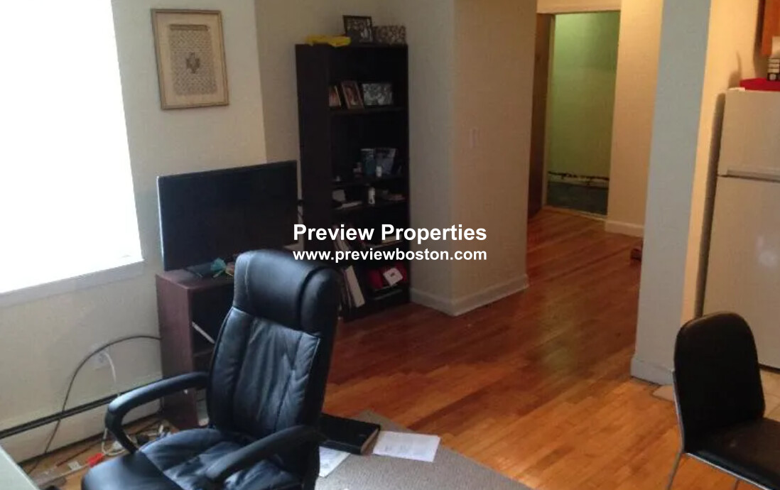 1 bed, 1 bath apartment for rent at 64 Brighton Ave Unit 309P, Allston — photo 1 of 6