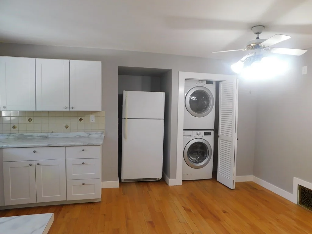 4 bed, 2 bath apartment for rent at 64 Brooks Ave Unit 2, Newtonville — photo 3 of 14