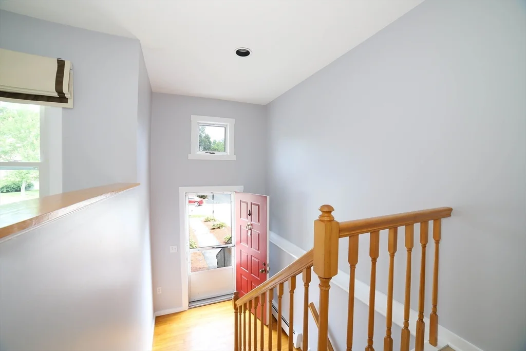 2 bed, 1 bath apartment for rent at 64 Camelot Dr Unit 64, Tatnuck — photo 2 of 36