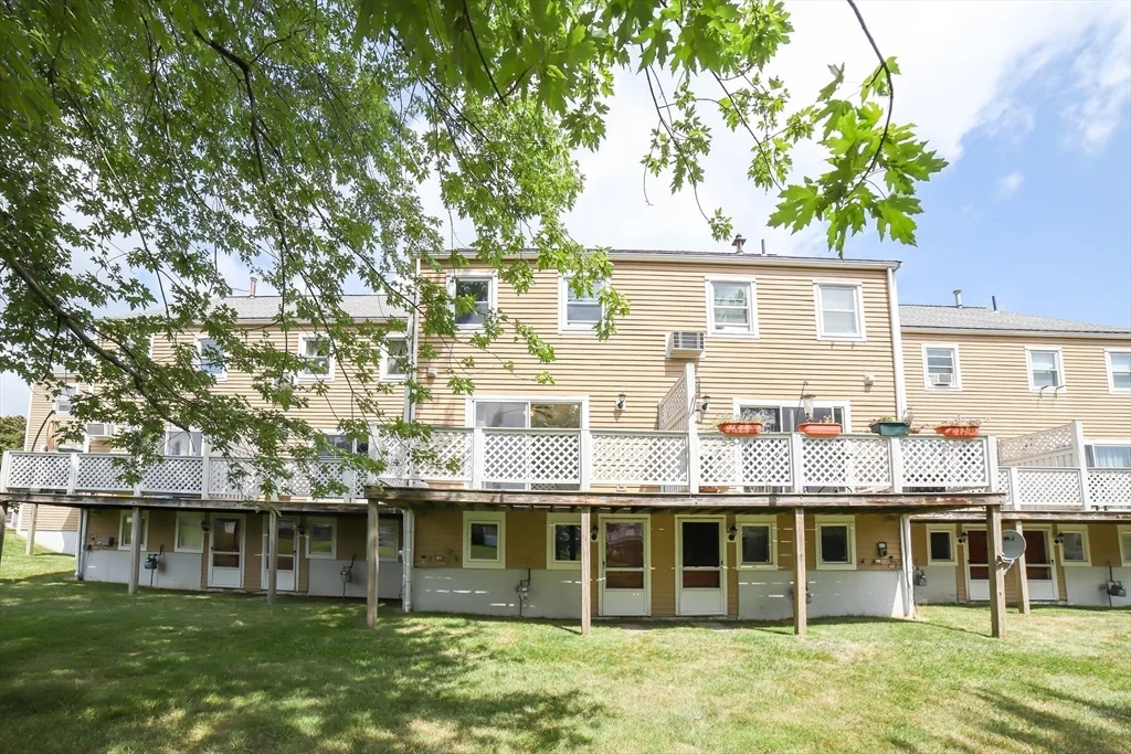 2 bed, 1 bath apartment for rent at 64 Camelot Dr Unit 64, Tatnuck — photo 33 of 36