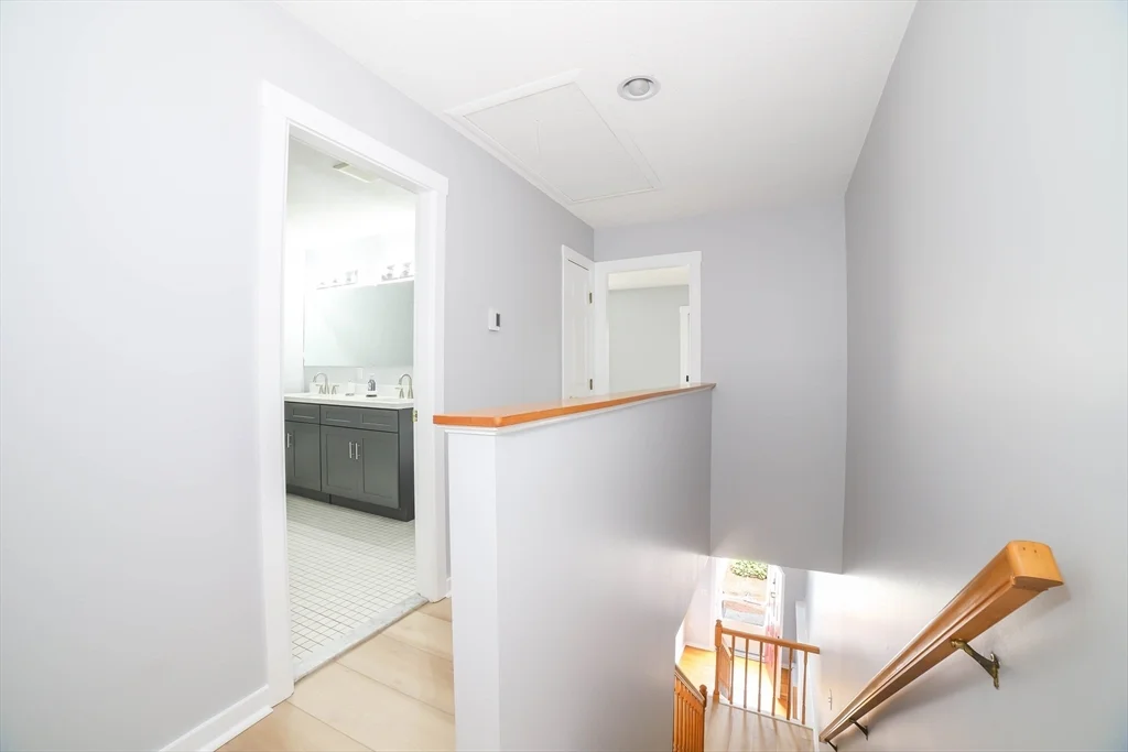 2 bed, 1 bath apartment for rent at 64 Camelot Dr Unit 64, Tatnuck — photo 16 of 36