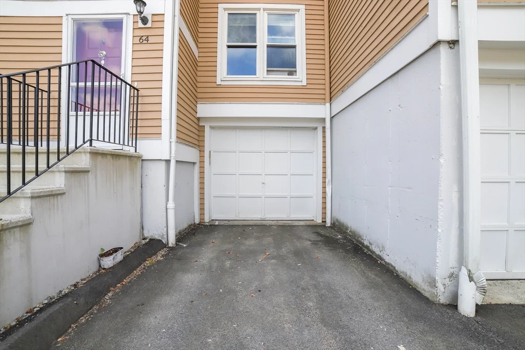 2 bed, 1 bath apartment for rent at 64 Camelot Dr Unit 64, Tatnuck — photo 36 of 36