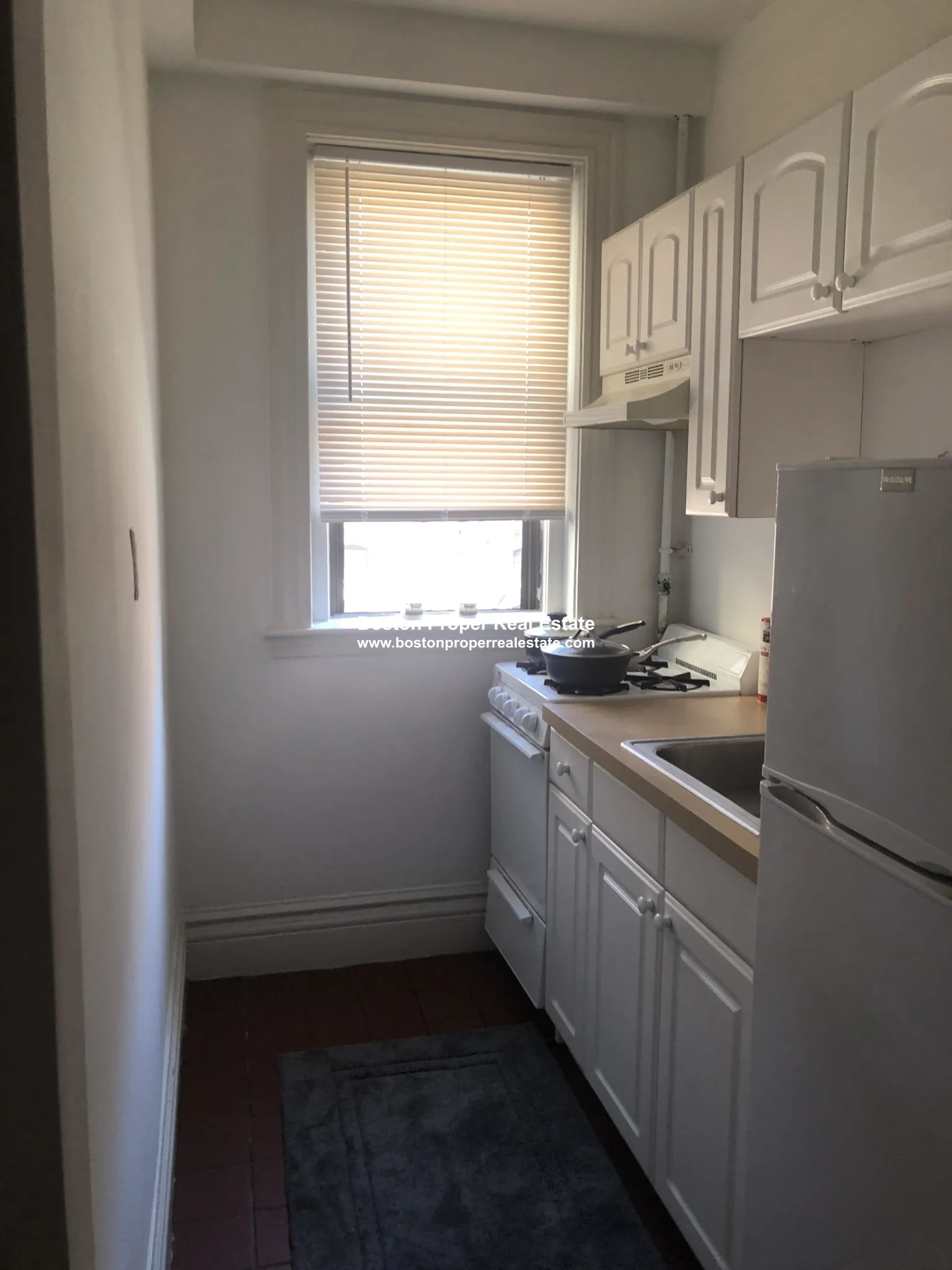 2 bed, 1 bath apartment for rent at 64 Charlesgate East Unit 66, Fenway — photo 4 of 8