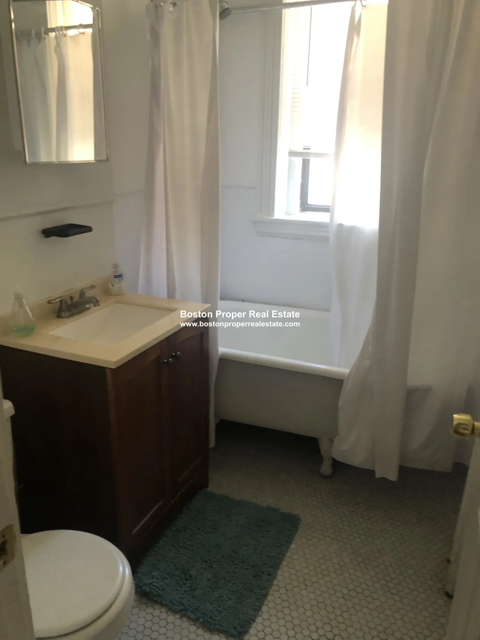 2 bed, 1 bath apartment for rent at 64 Charlesgate East Unit 66, Fenway — photo 5 of 8