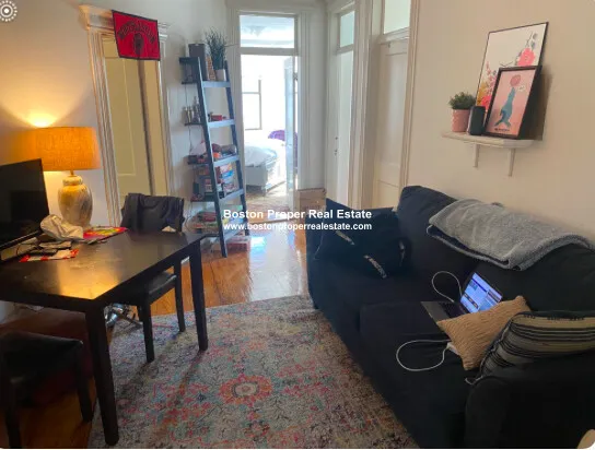 3 bed, 1 bath apartment for rent at 64 Charlesgate East Unit 68, Fenway — photo 8 of 17