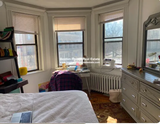 3 bed, 1 bath apartment for rent at 64 Charlesgate East Unit 68, Fenway — photo 7 of 17