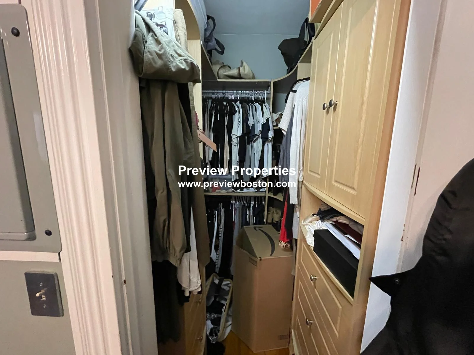 Studio bed, 1 bath apartment for rent at 64 Charlesgate East Unit 69, Back Bay — photo 6 of 7