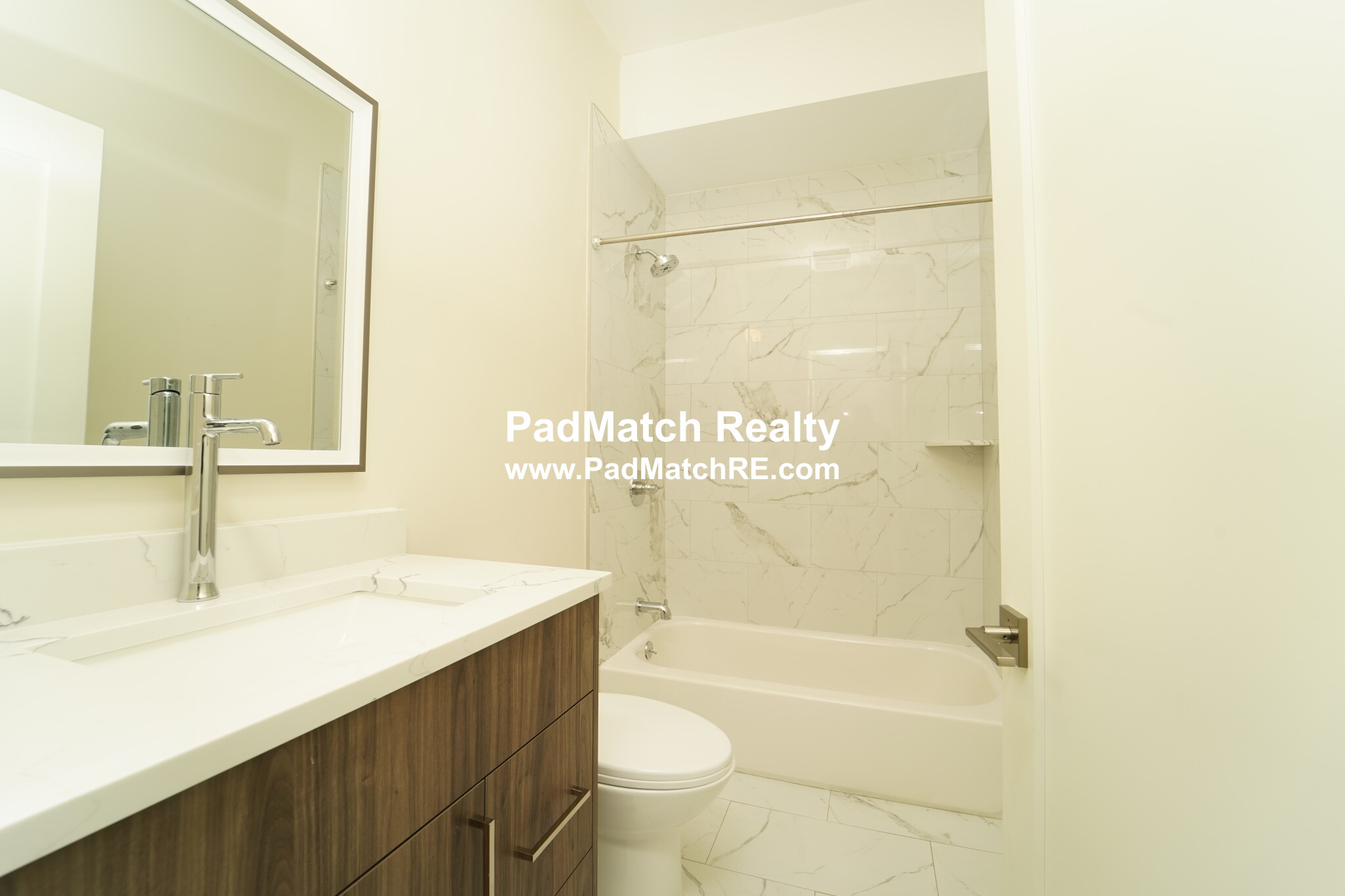 3 bed, 3 bath apartment for rent at 64 Chelsea St Unit 1, East Boston — photo 13 of 32