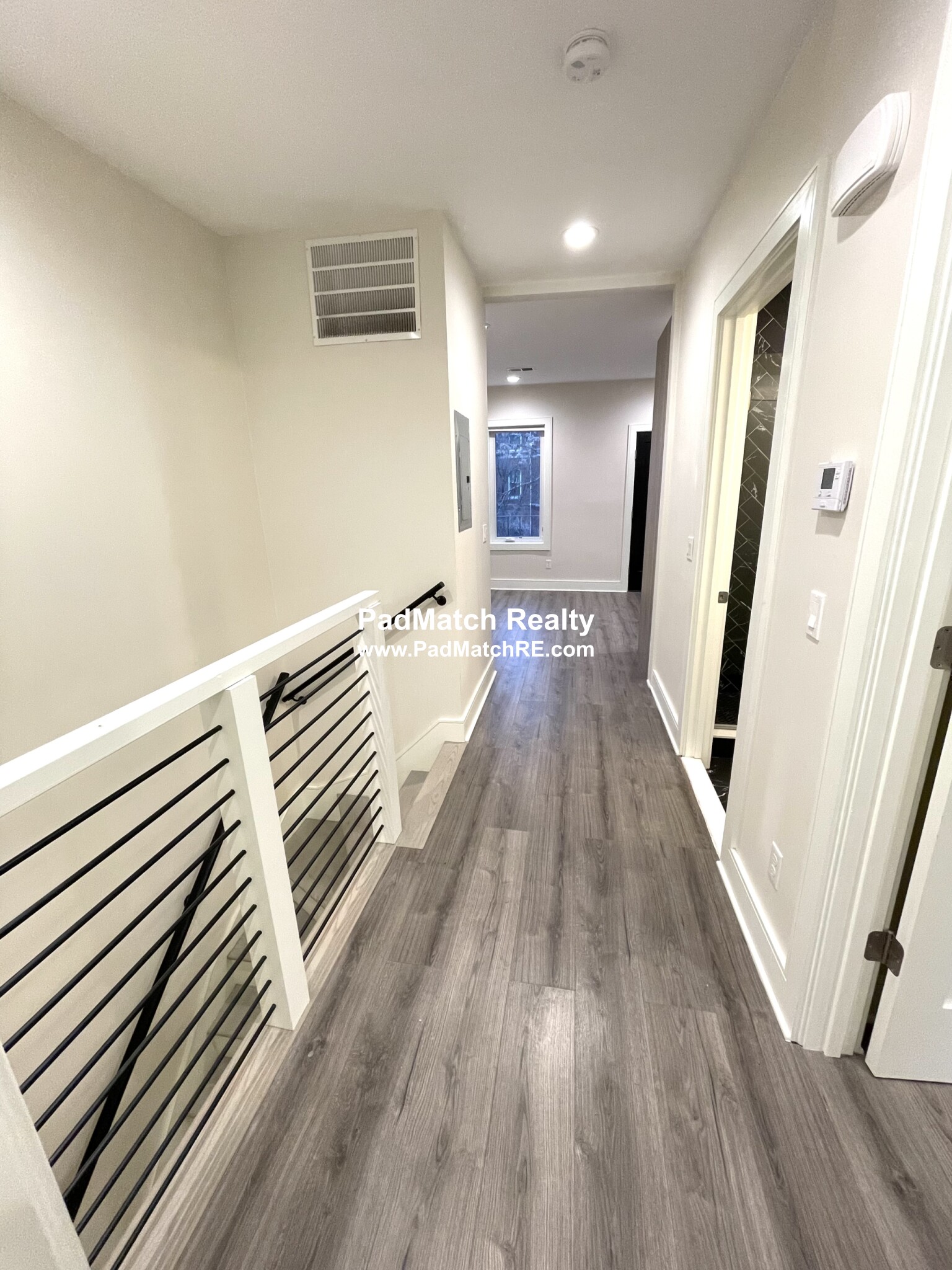 1.5 bed, 2 bath apartment for rent at 64 Chelsea St Unit 2, East Boston — photo 6 of 28