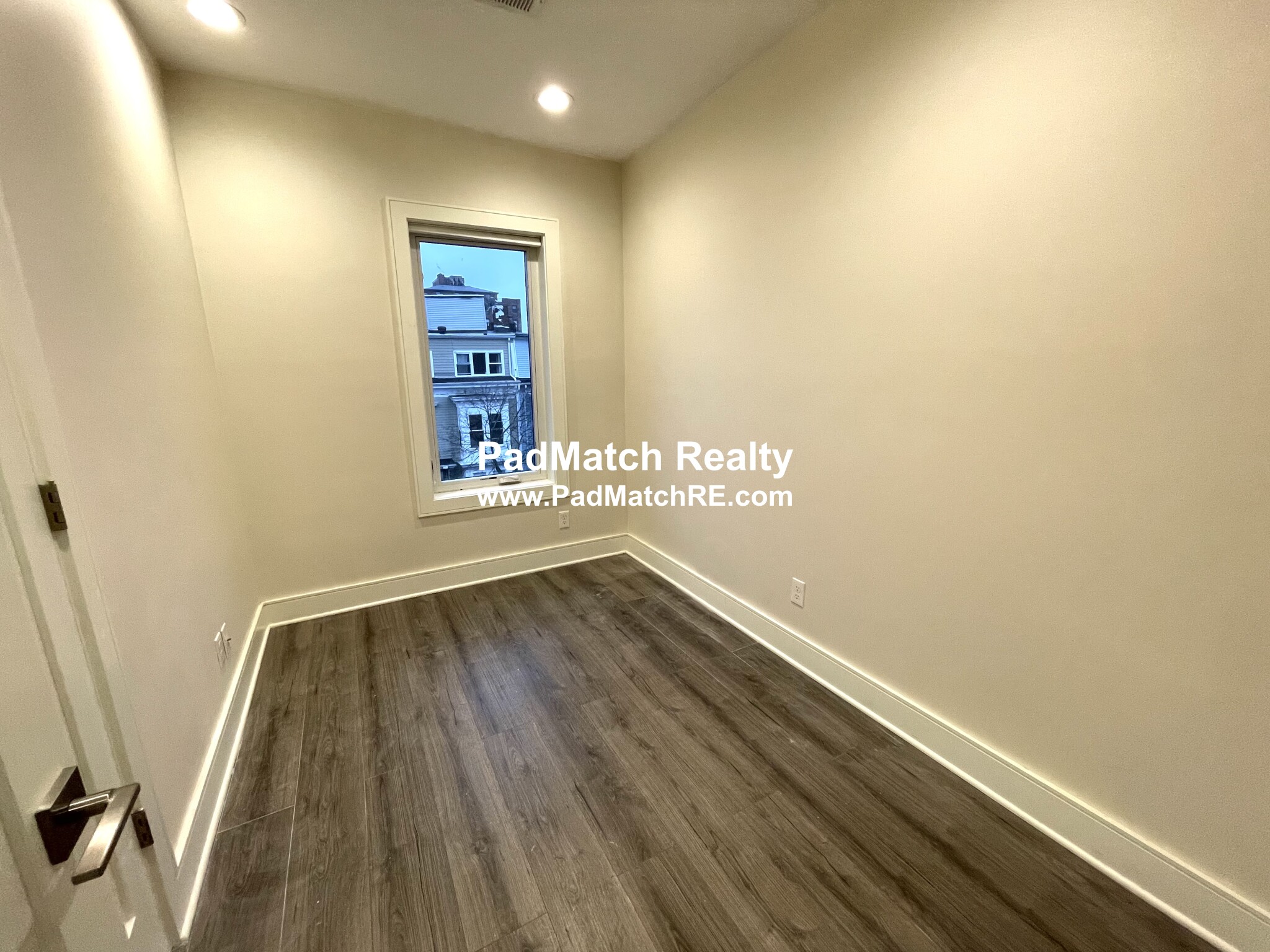 1.5 bed, 2 bath apartment for rent at 64 Chelsea St Unit 2, East Boston — photo 14 of 28