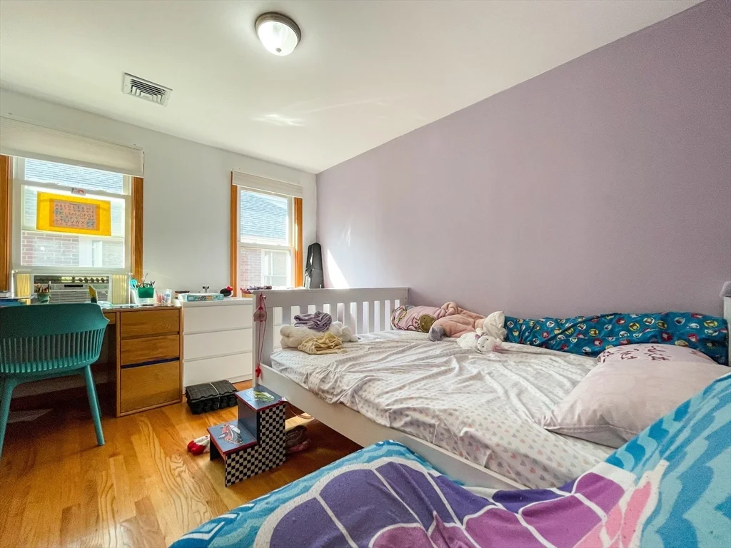 3 bed, 1 bath apartment for rent at 64 Colborne Rd Unit 64, Brighton — photo 11 of 14