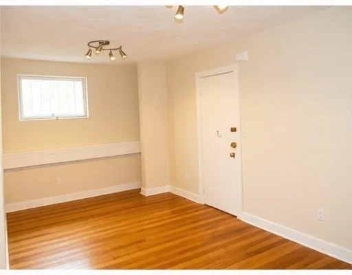 1 bed, 1 bath apartment for rent at 64 Commonwealth Ave Unit 0, Back Bay — photo 4 of 12
