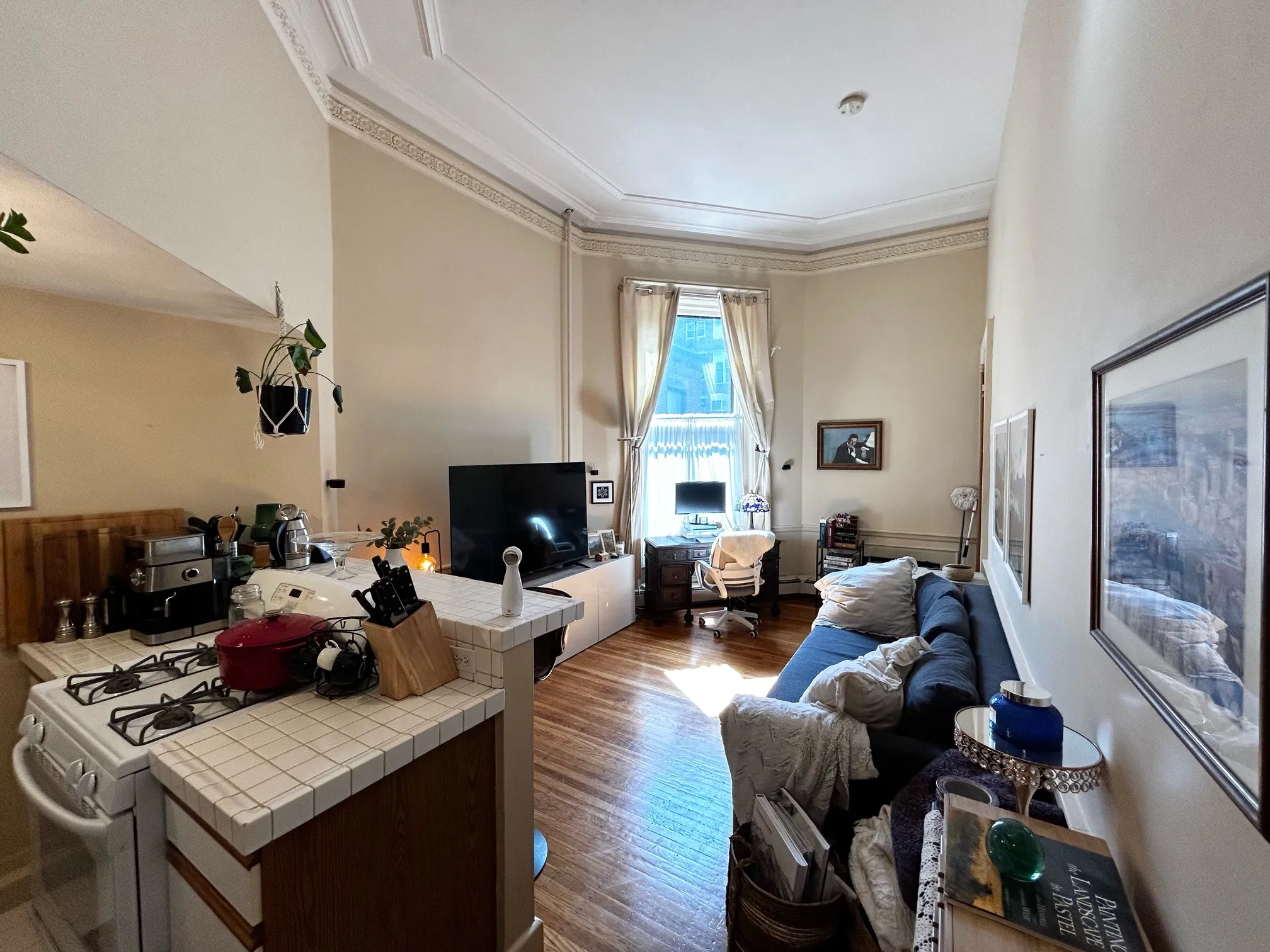 1 bed, 1 bath apartment for rent at 64 Commonwealth Ave Unit 4, Back Bay