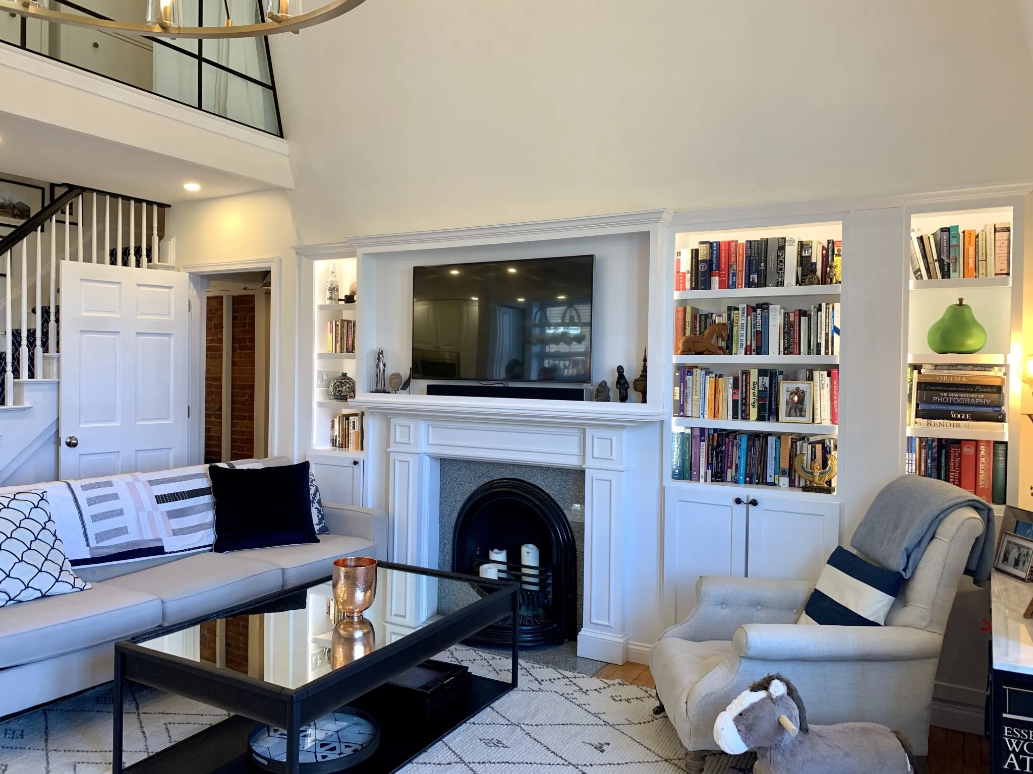 1 bed, 1 bath apartment for rent at 64 Commonwealth Ave Unit 8, Back Bay — photo 6 of 18