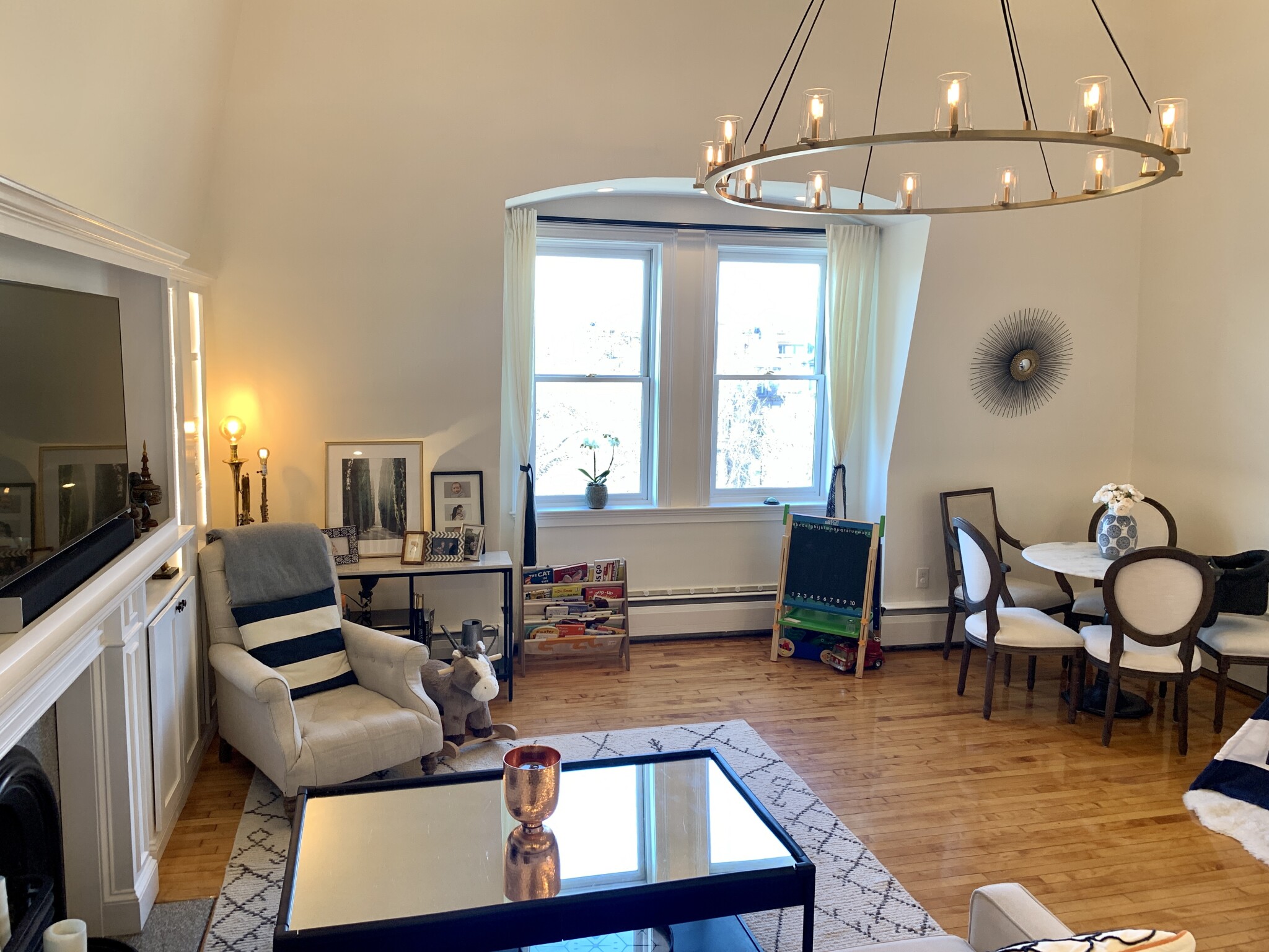 1 bed, 1 bath apartment for rent at 64 Commonwealth Ave Unit PH1, Back Bay — photo 4 of 18