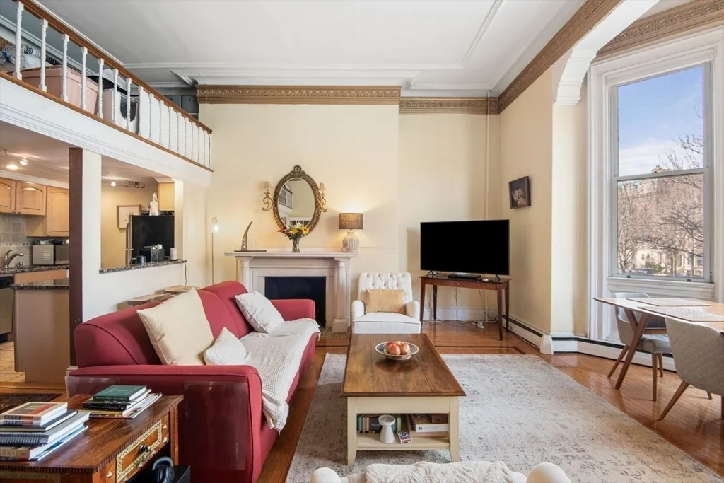 1 bed, 1 bath apartment for rent at 64 Commonwealth Unit 3, Back Bay — photo 7 of 26