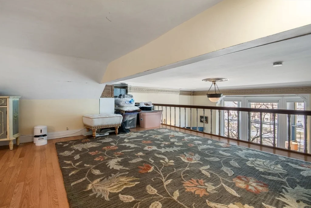 1 bed, 1 bath apartment for rent at 64 Commonwealth Unit 3, Back Bay — photo 20 of 26
