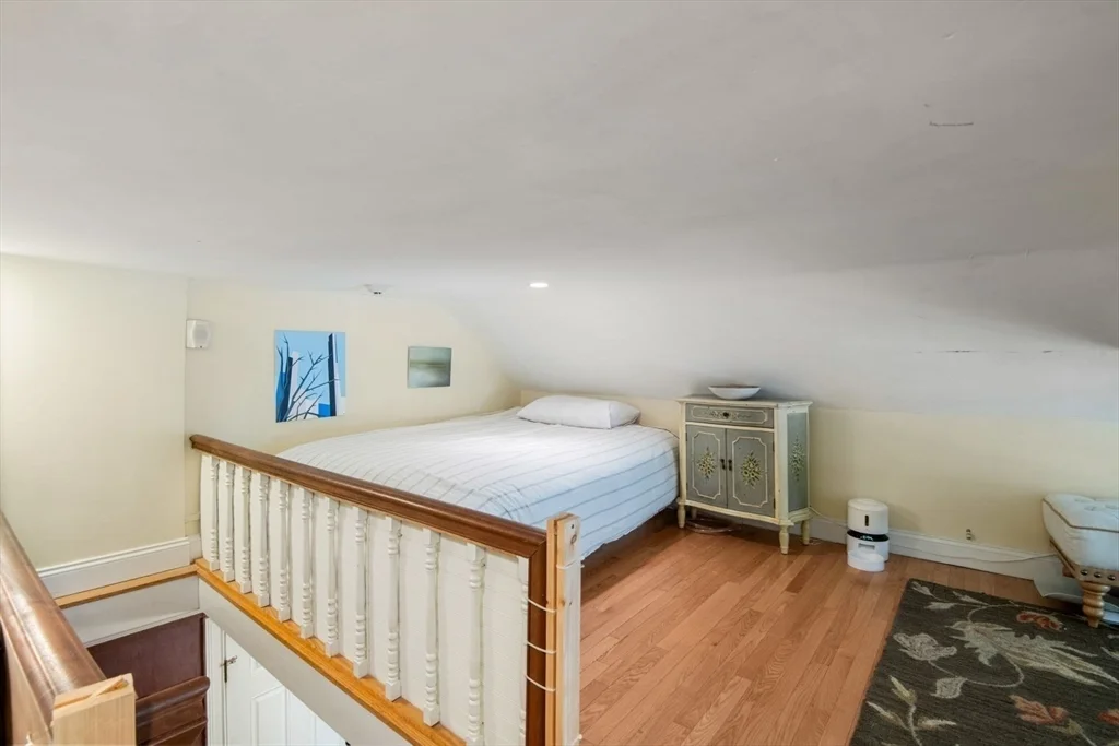 1 bed, 1 bath apartment for rent at 64 Commonwealth Unit 3, Back Bay — photo 19 of 26