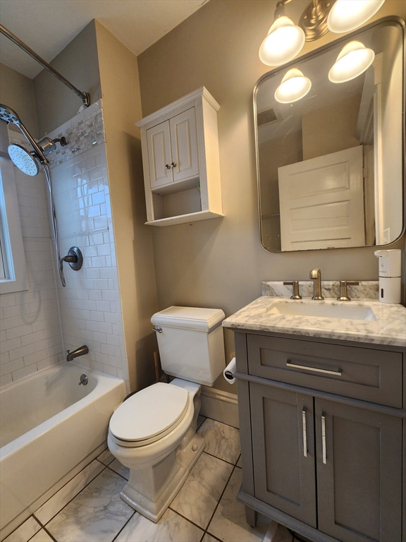 2 bed, 1 bath apartment for rent at 64 Creeley Rd Unit 2, Belmont — photo 12 of 17