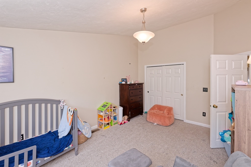 2 bed, 1 bath apartment for rent at 64 Crystal Brook Way Unit B, Marlborough — photo 28 of 41