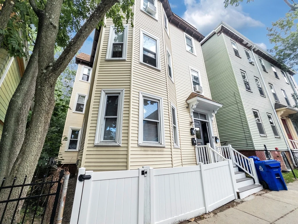 3 bed, 1 bath apartment for rent at 64 Day St Unit 2, Jamaica Plain — photo 8 of 13