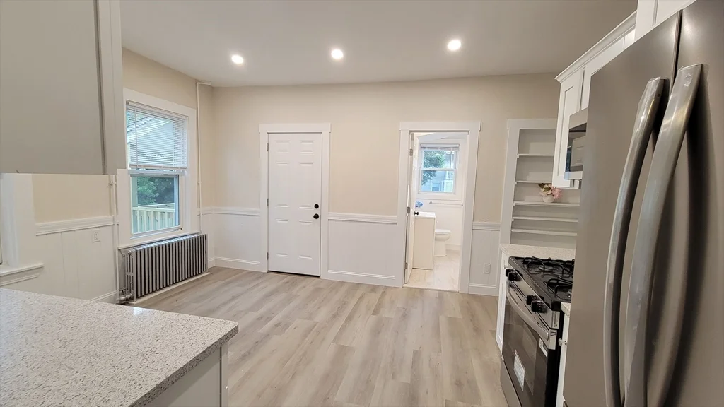 2 bed, 1 bath apartment for rent at 64 Edinboro St Unit 1, Marlborough — photo 5 of 14