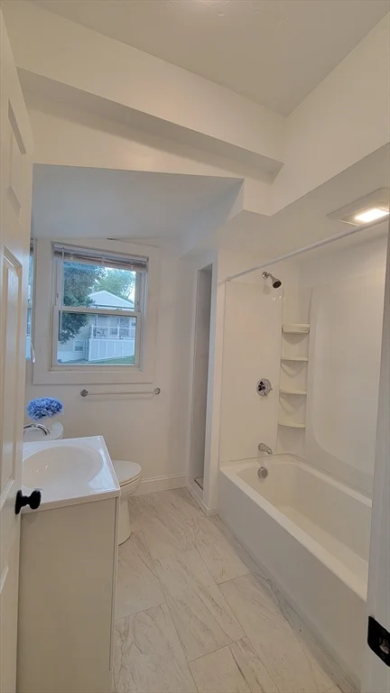 2 bed, 1 bath apartment for rent at 64 Edinboro St Unit 1, Marlborough — photo 7 of 14