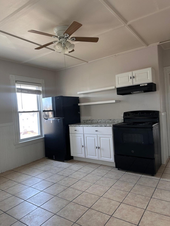3 bed, 1 bath apartment for rent at 64 Emory St Unit 3, Attleboro — photo 13 of 17