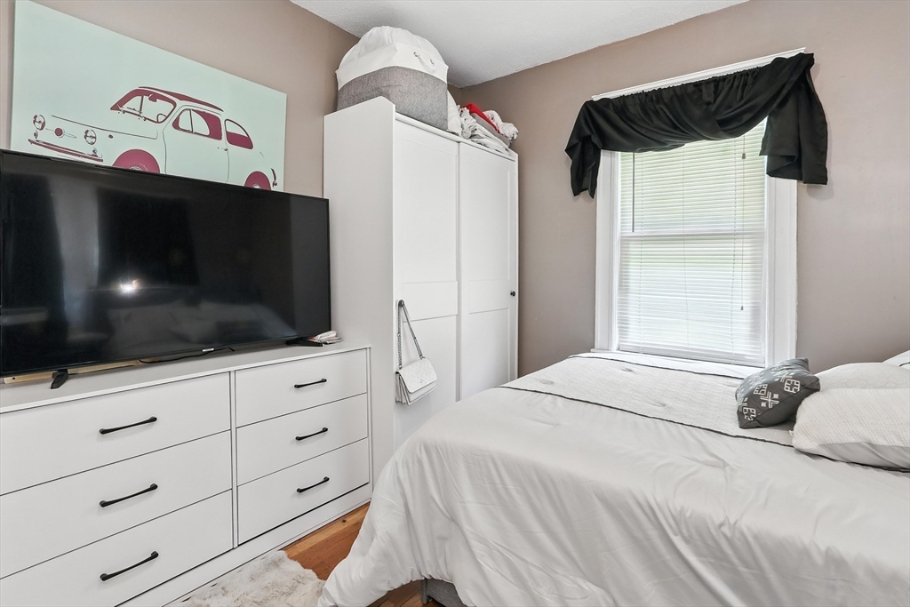 1 bed, 1 bath apartment for rent at 64 Endicott Unit 4, Quincy — photo 10 of 12