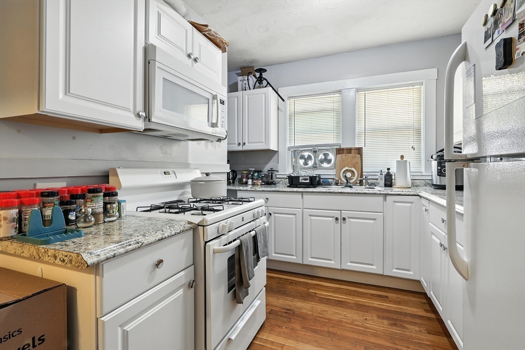 1 bed, 1 bath apartment for rent at 64 Endicott Unit 4, Quincy — photo 4 of 12