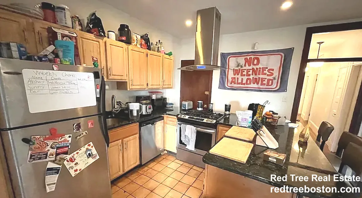 6 bed, 2.5 bath apartment for rent at 64 Fisher Ave Unit 1, Mission Hill