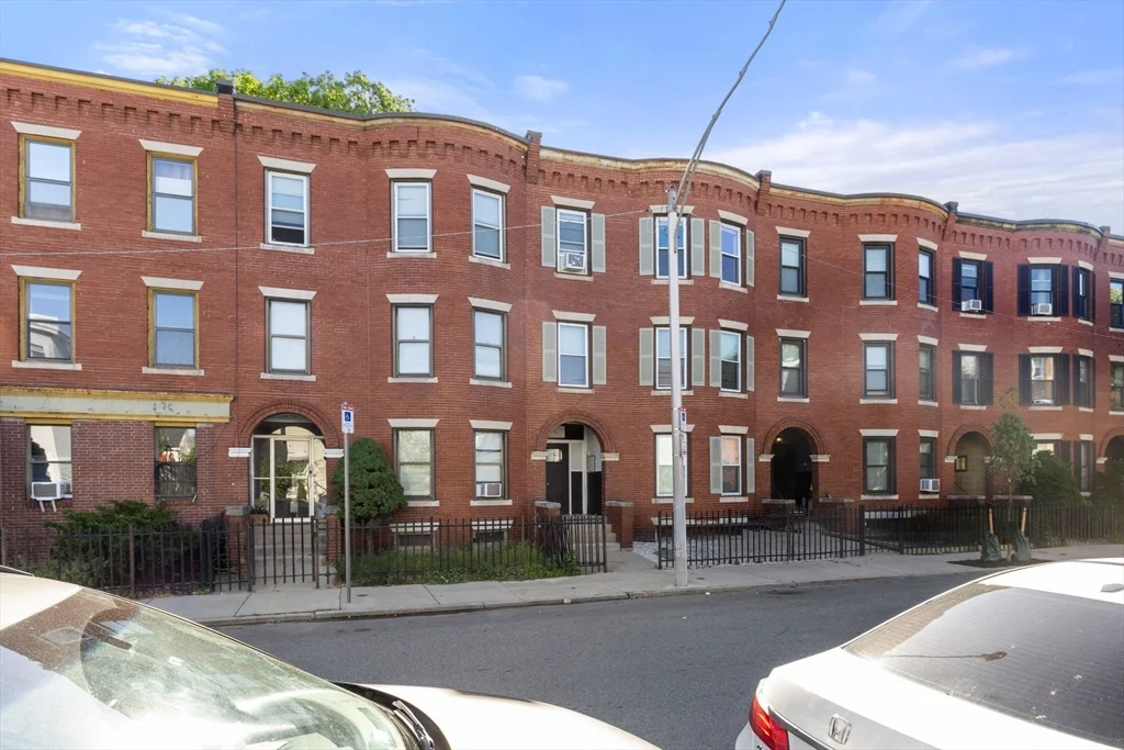 2 bed, 1 bath apartment for rent at 64 Florida St Unit 1, Dorchester — photo 15 of 15