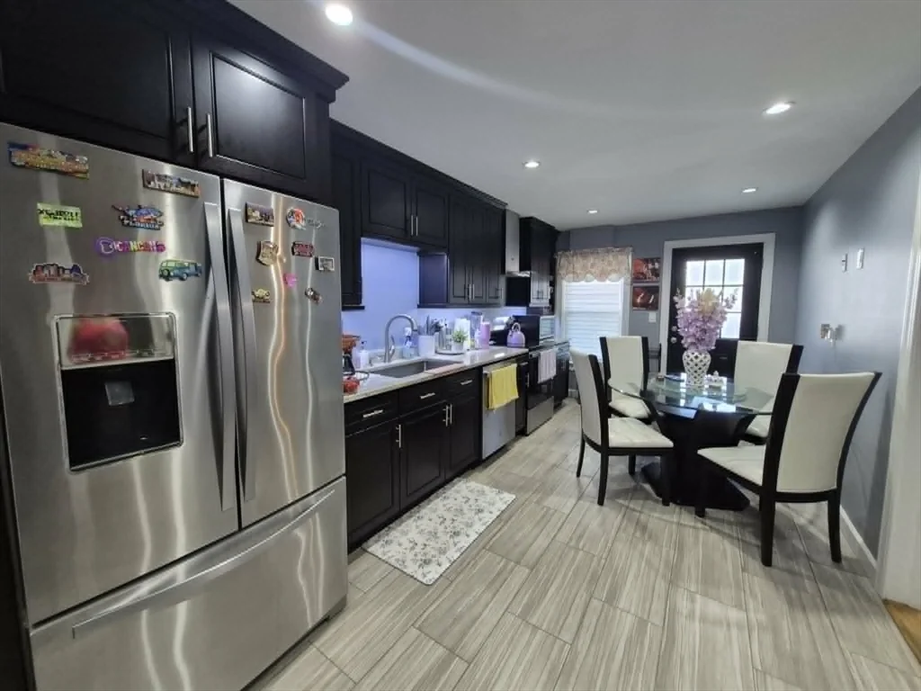 2 bed, 1 bath apartment for rent at 64 Florida St Unit 1, Dorchester