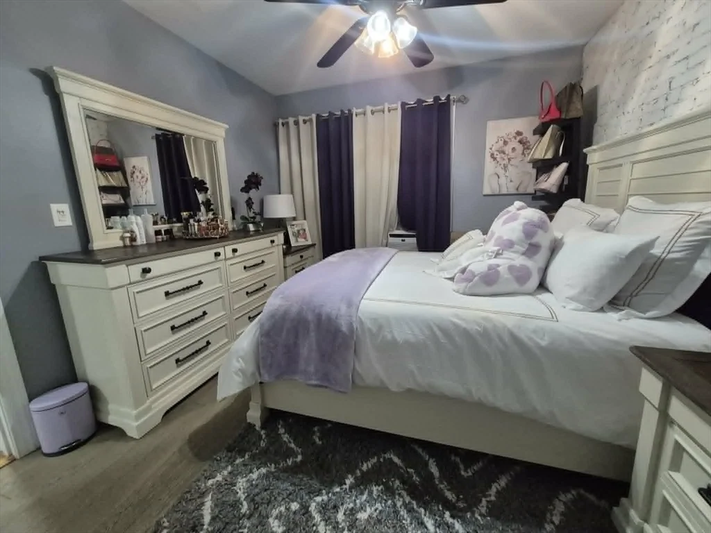 2 bed, 1 bath apartment for rent at 64 Florida St Unit 1, Dorchester — photo 10 of 15