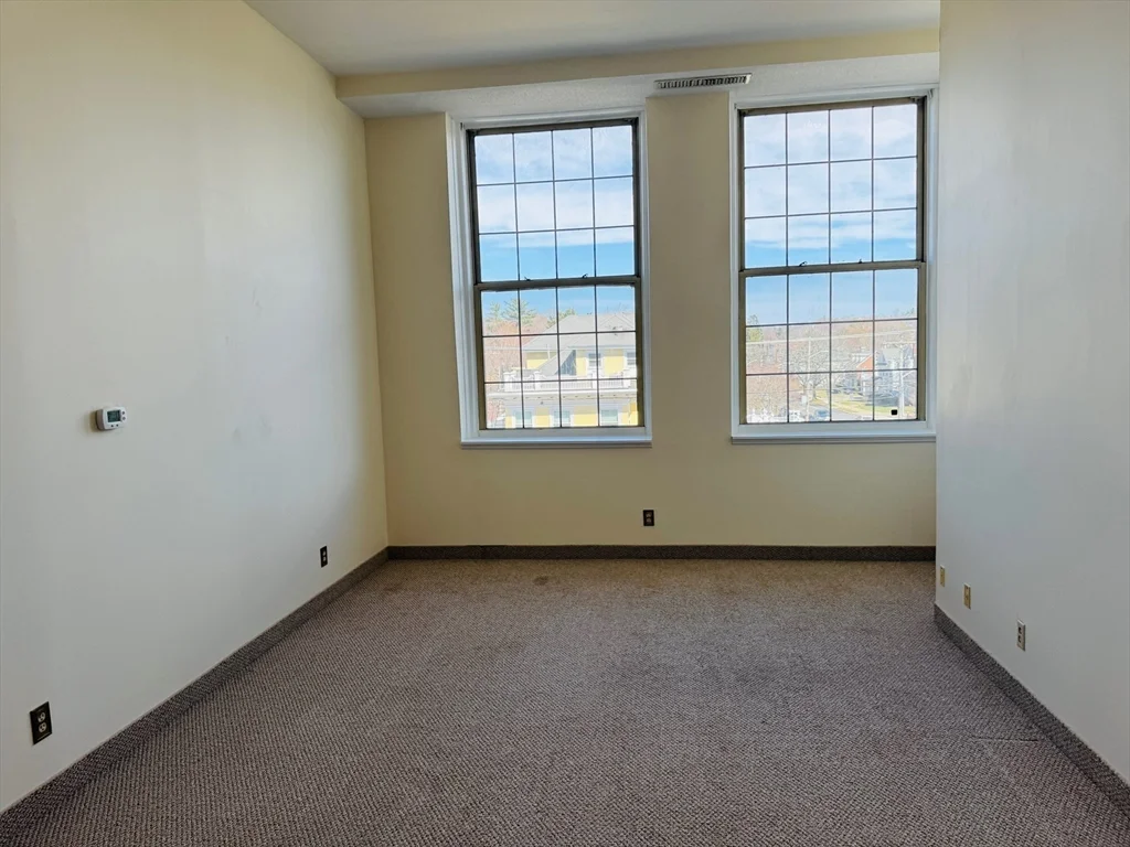 1 bed, 1 bath apartment for rent at 64 Forest St Unit 235, Medford — photo 4 of 12