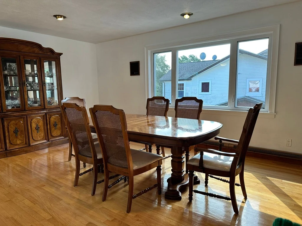 4 bed, 2 bath apartment for rent at 64 Francis Unit 1, Revere