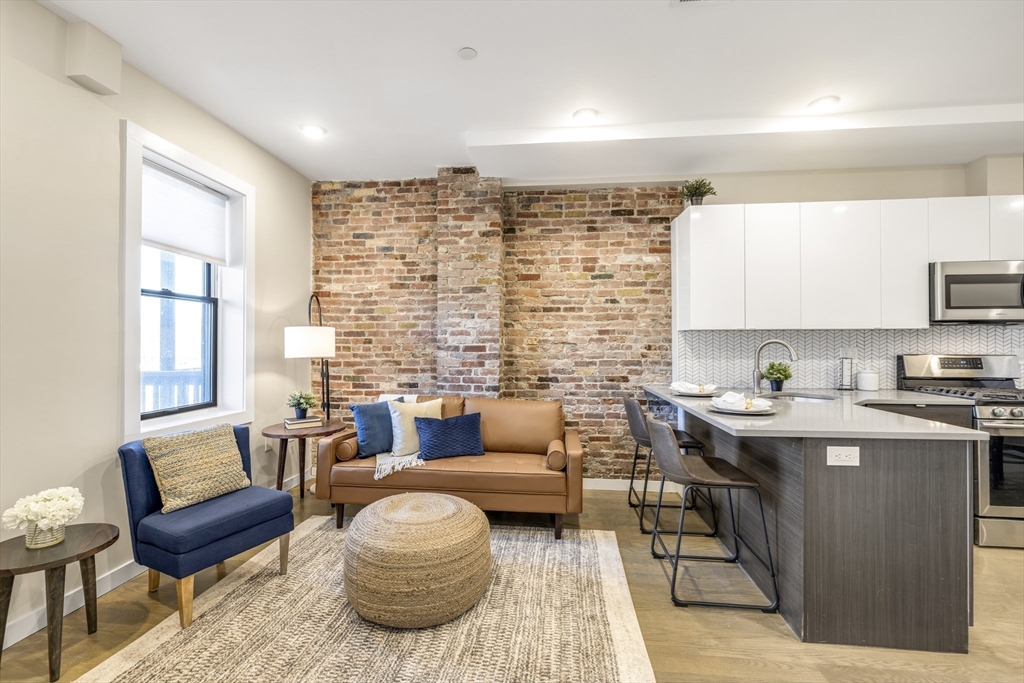 2 bed, 1 bath apartment for rent at 64 Frankfort St Unit 4, East Boston — photo 2 of 16