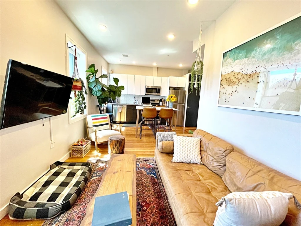 2 bed, 1 bath apartment for rent at 64 Frankfort St Unit 5, East Boston — photo 8 of 17