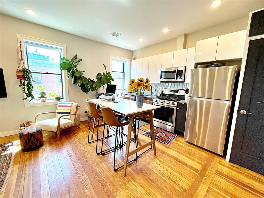 2 bed, 1 bath apartment for rent at 64 Frankfort St Unit 5, East Boston — photo 4 of 17
