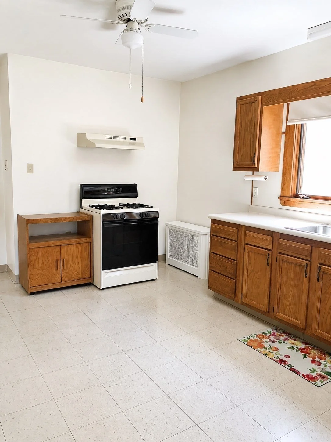 2 bed, 1 bath apartment for rent at 64 Freeman St Unit 1, Arlington — photo 2 of 7